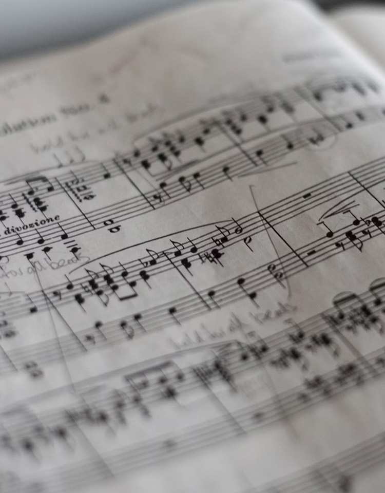 https://joyradio.ca/wp-content/uploads/2025/08/2880_Music.jpg